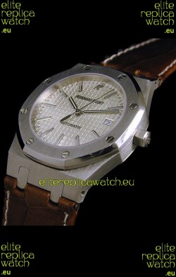 Audemars Piguet Royal Oak Replica Watch in White Dial